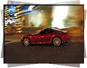 Ferrari 599, Miasto, Nocą
