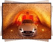 Aston Martin V8 Vantage S, Garaż, Oświetlenie