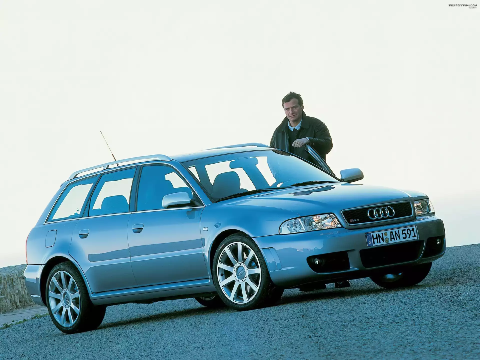 Audi A4, B7