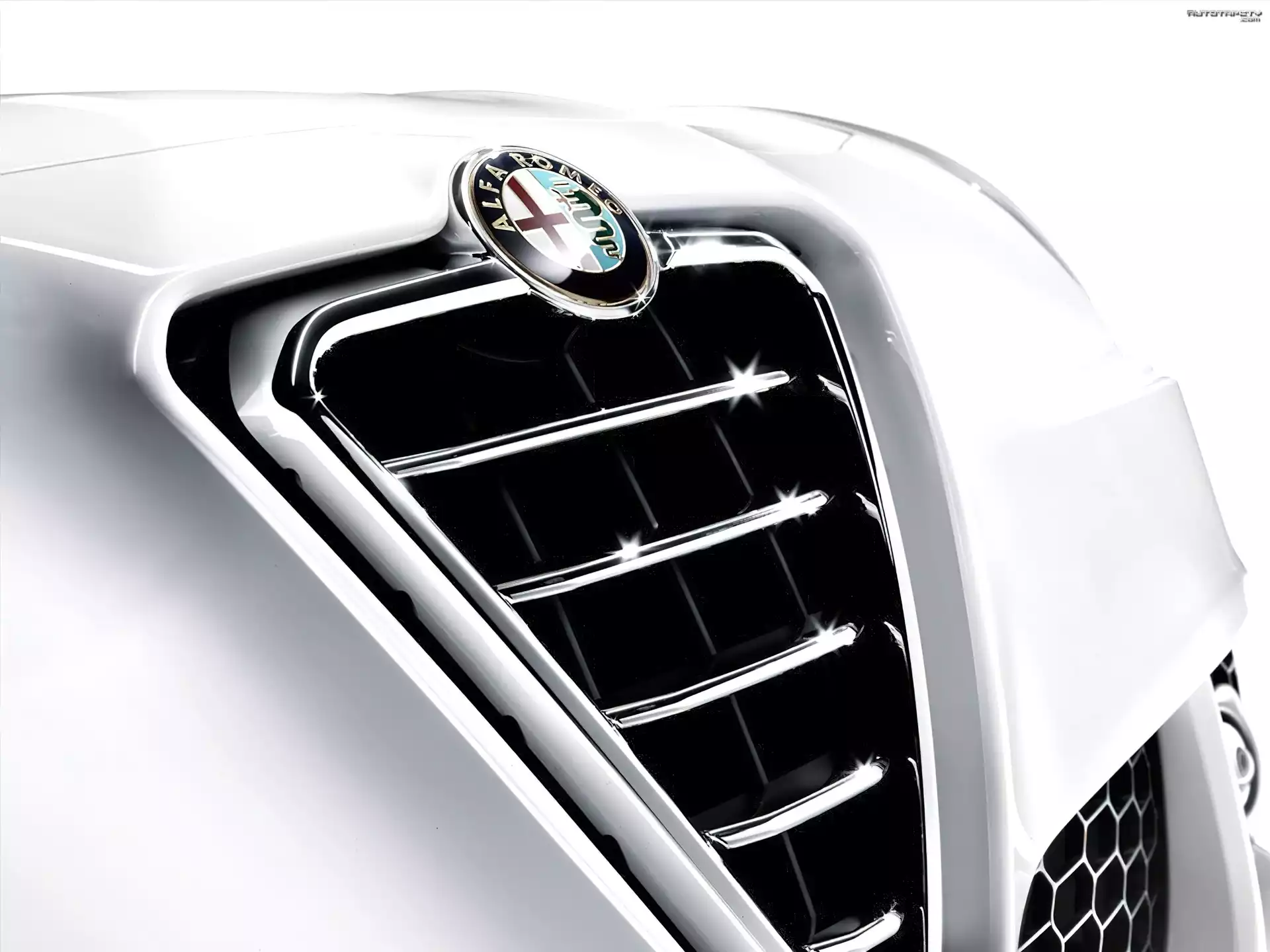Alfa Romeo Giulietta, Atrapa, Grill