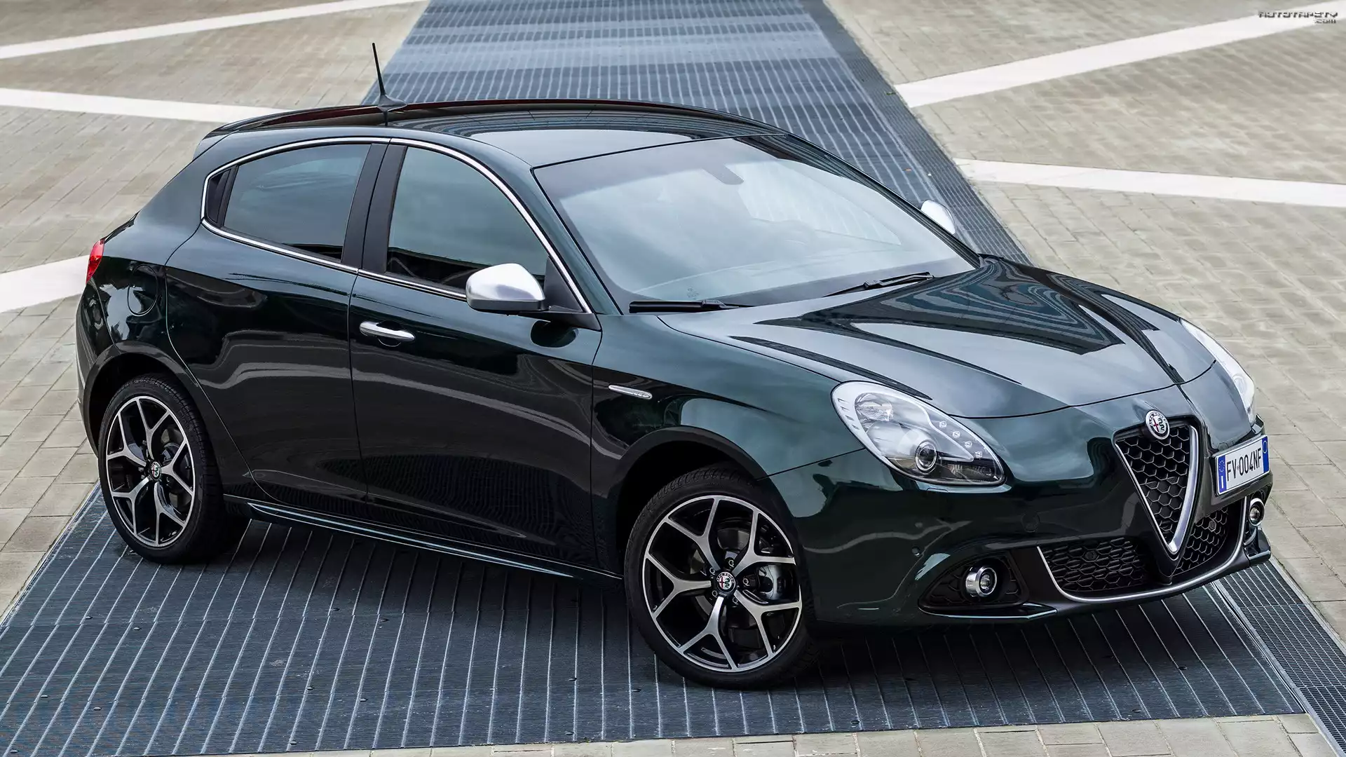 Alfa Romeo Giulietta, Bok