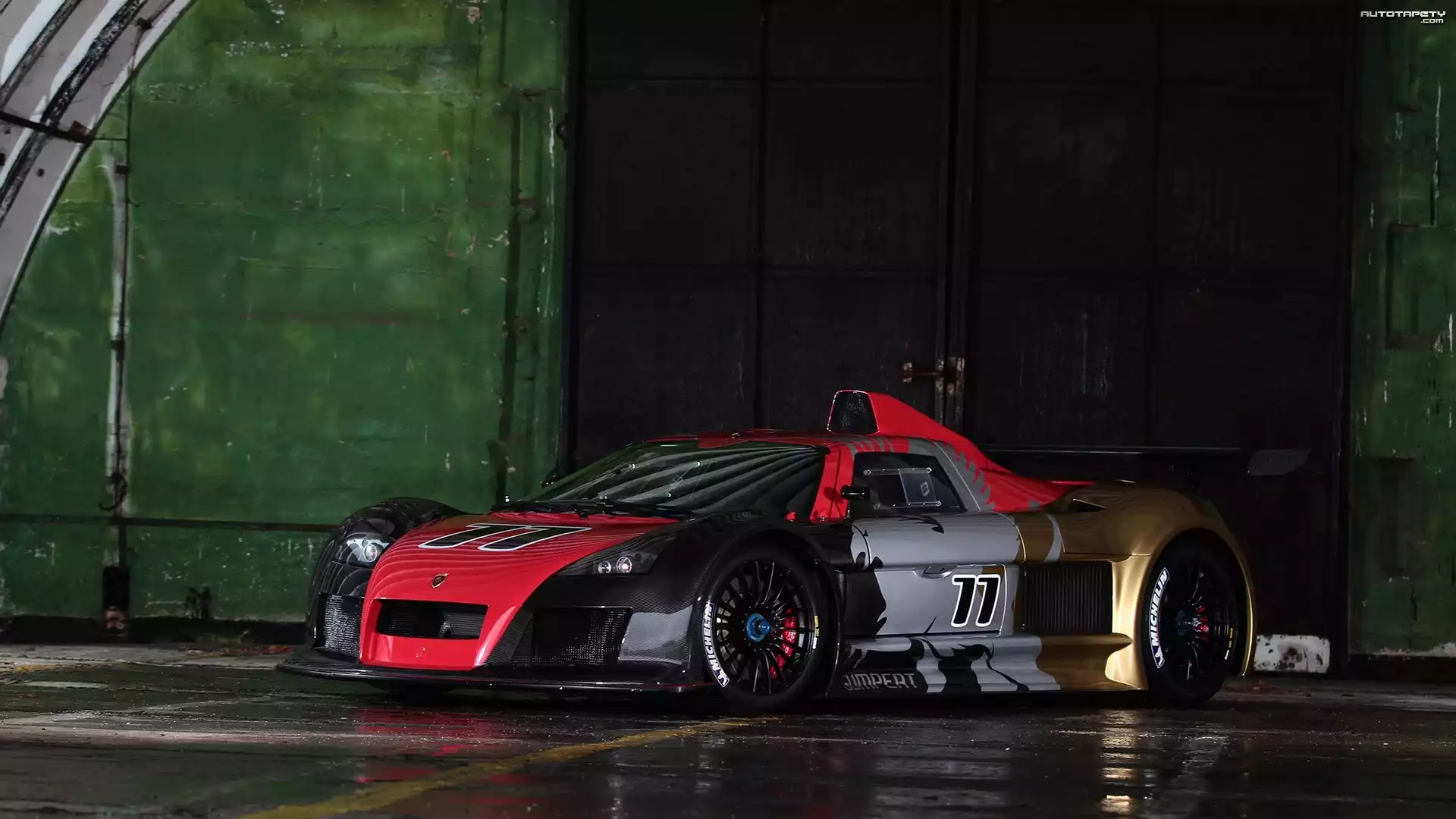 Gumpert, Apollo, R