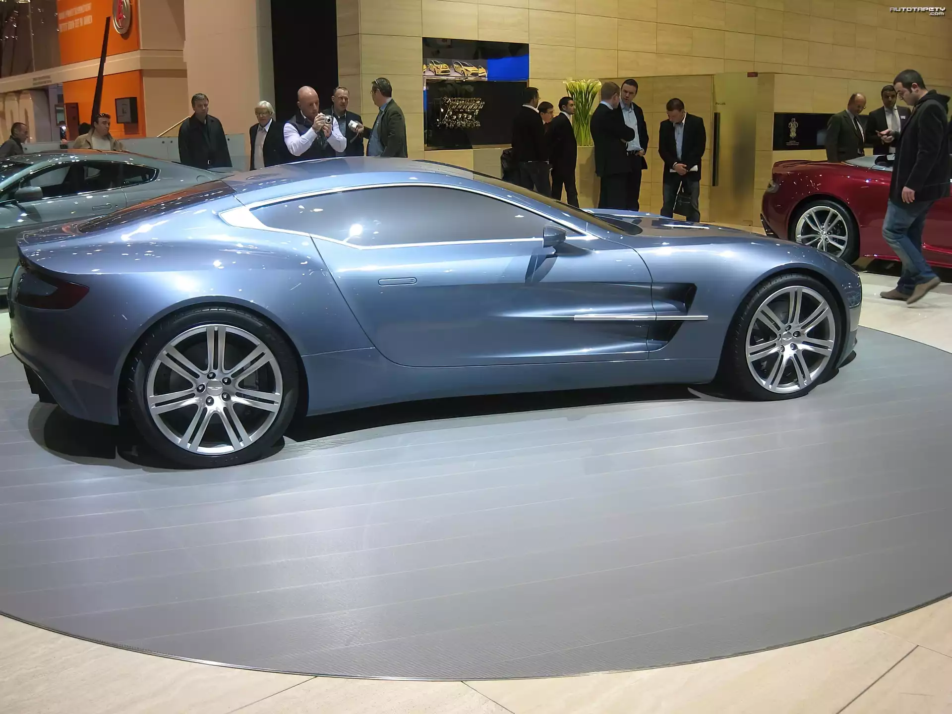 Aston Martin One-77, Prezentacja