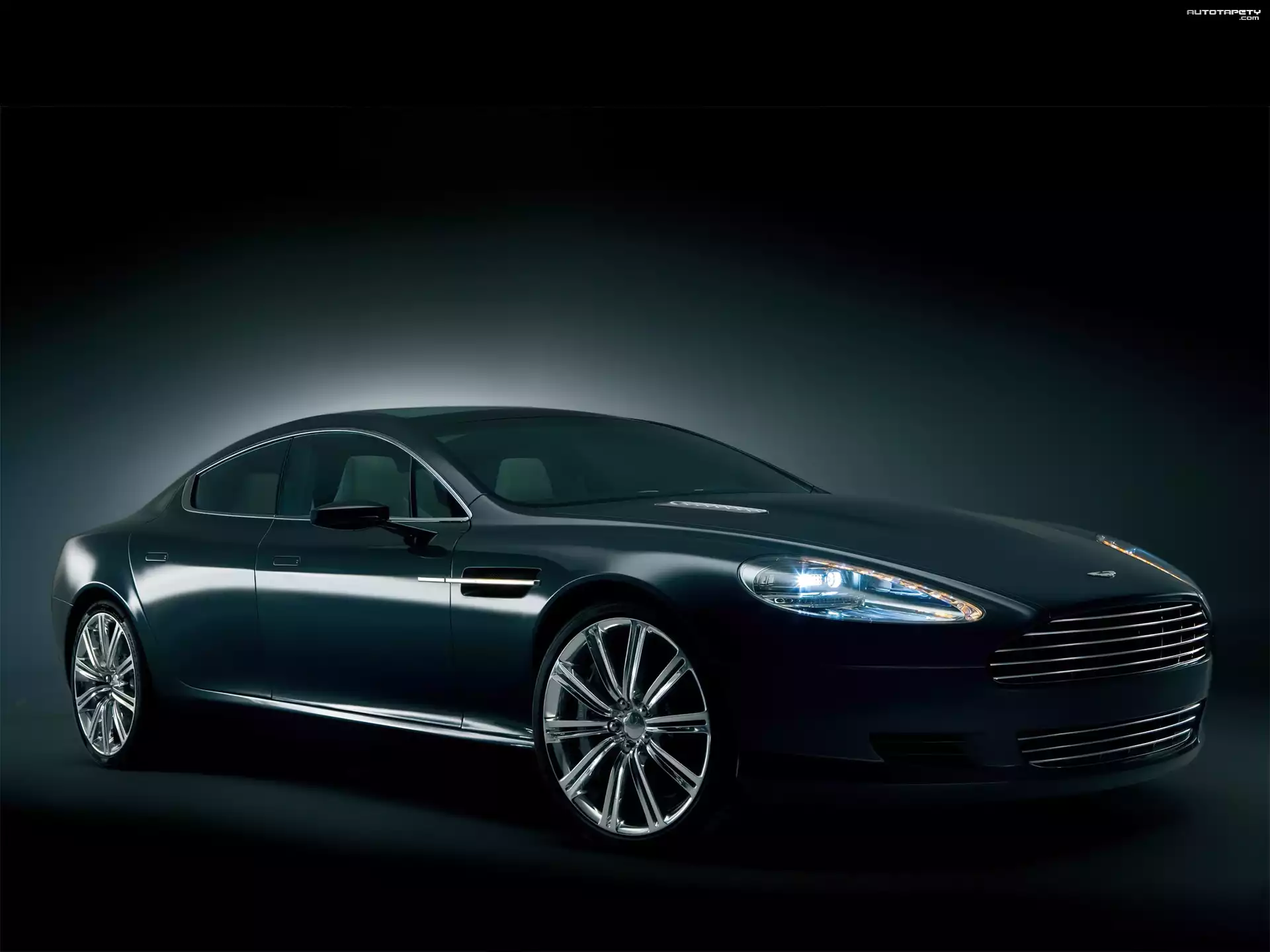 Aston Martin Rapide, Atrapa
