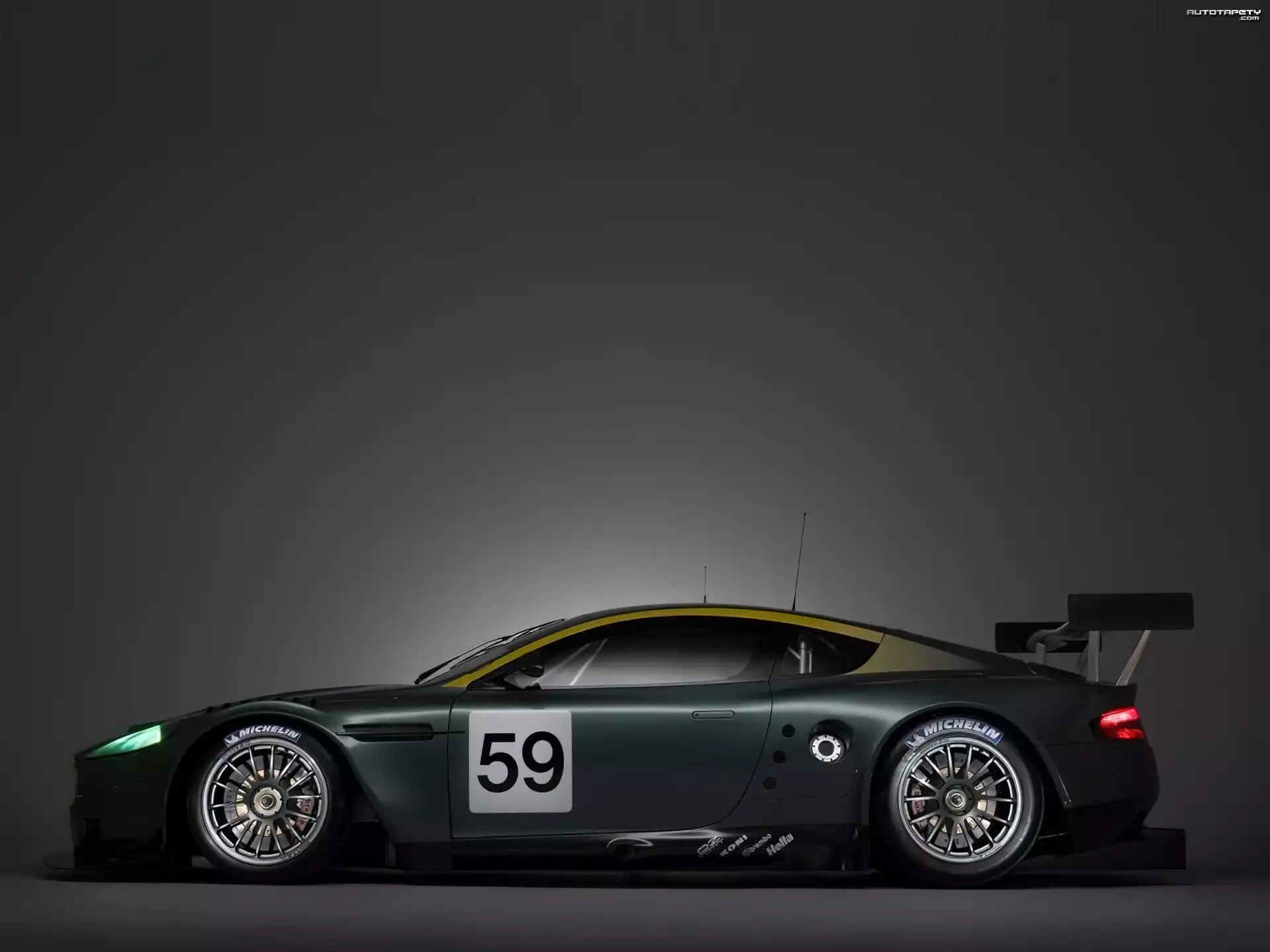 Astron Martin, DB9, Lewy Profil