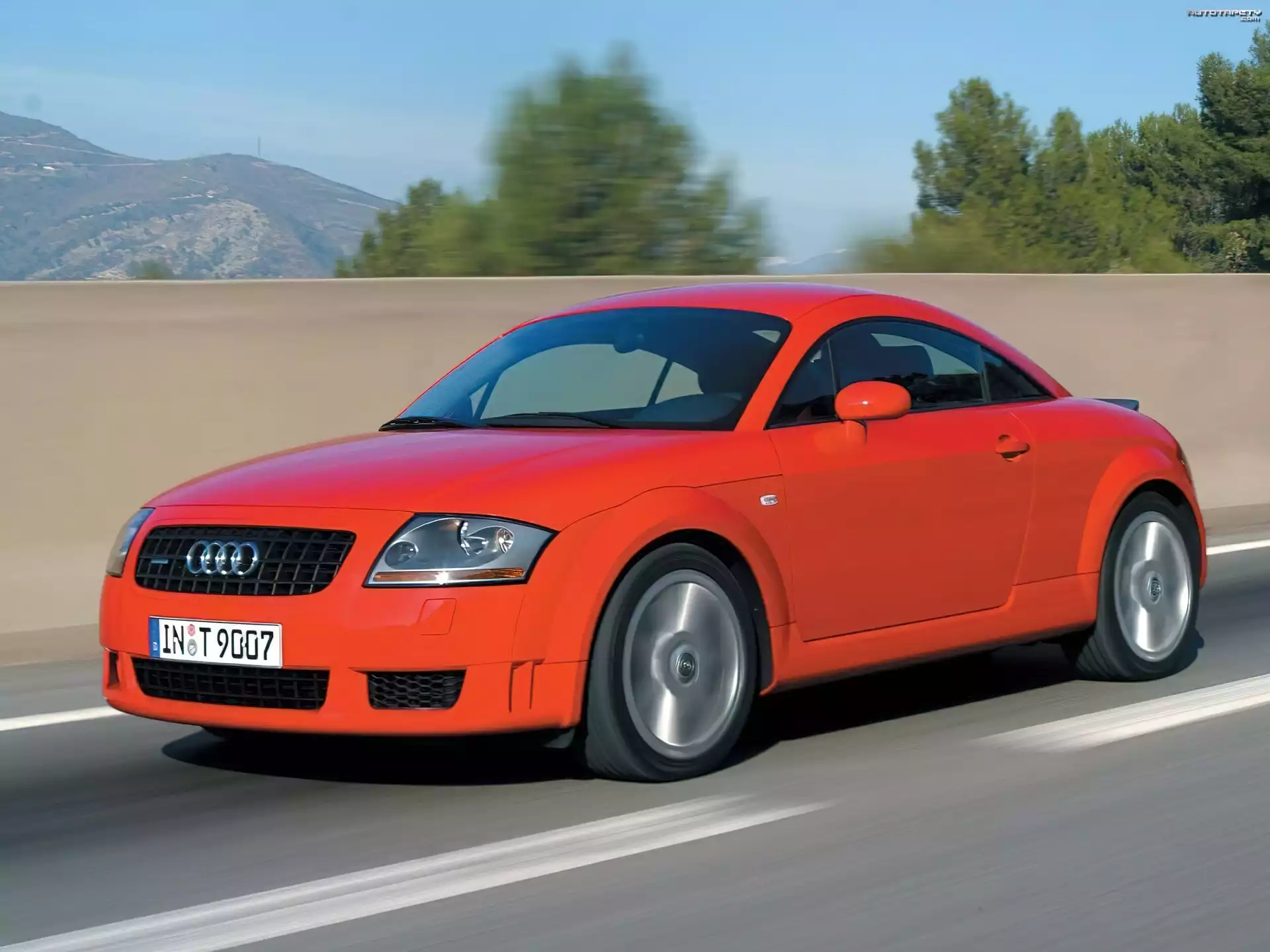Czerwone, Audi TT