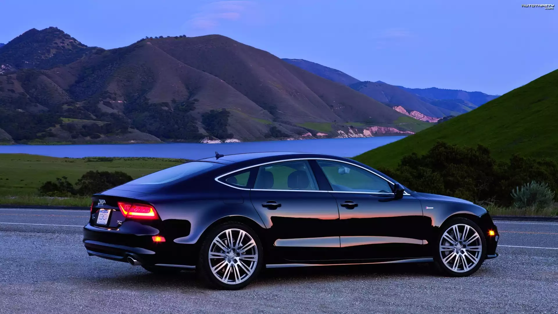 Audi A7, Góry, Jezioro