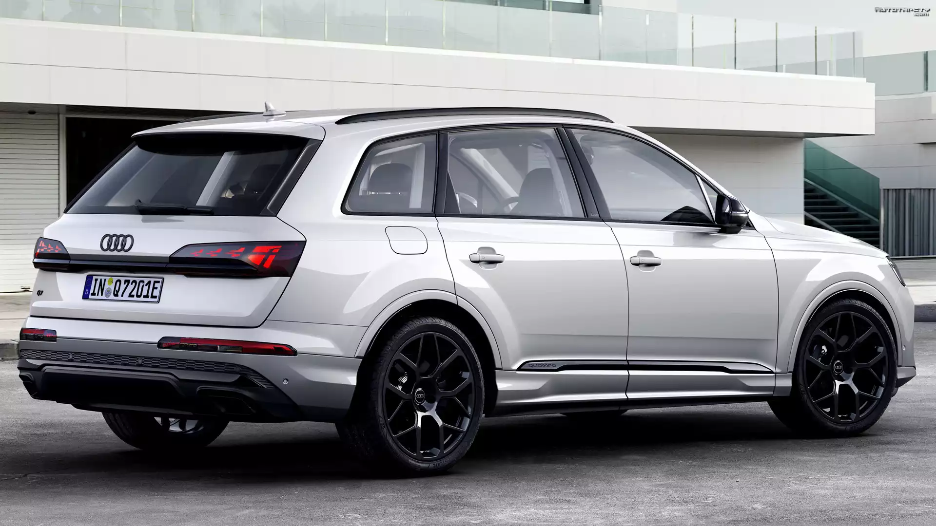 Audi Q7, Hybrid