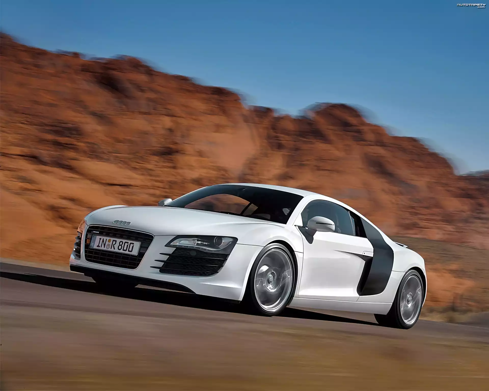 Audi R8, Jazda, Testowa