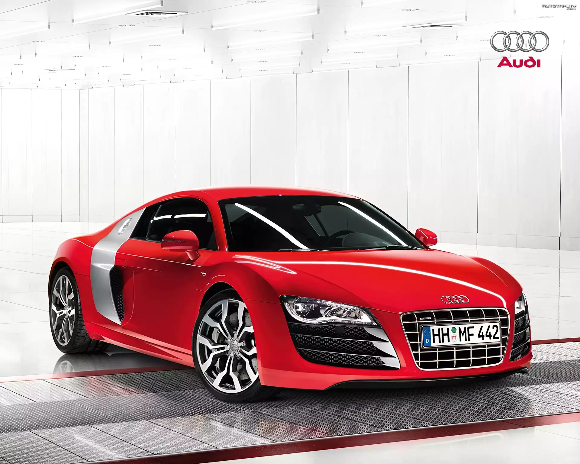 Audi R8, Maska, Zderzak