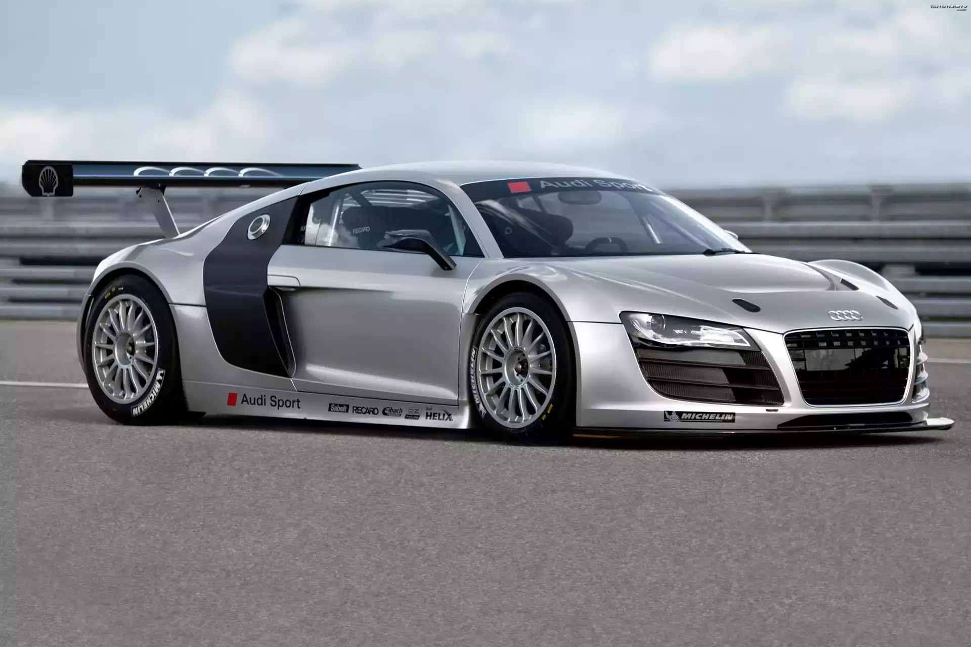 Audi R8, Rajdowa, Wersja