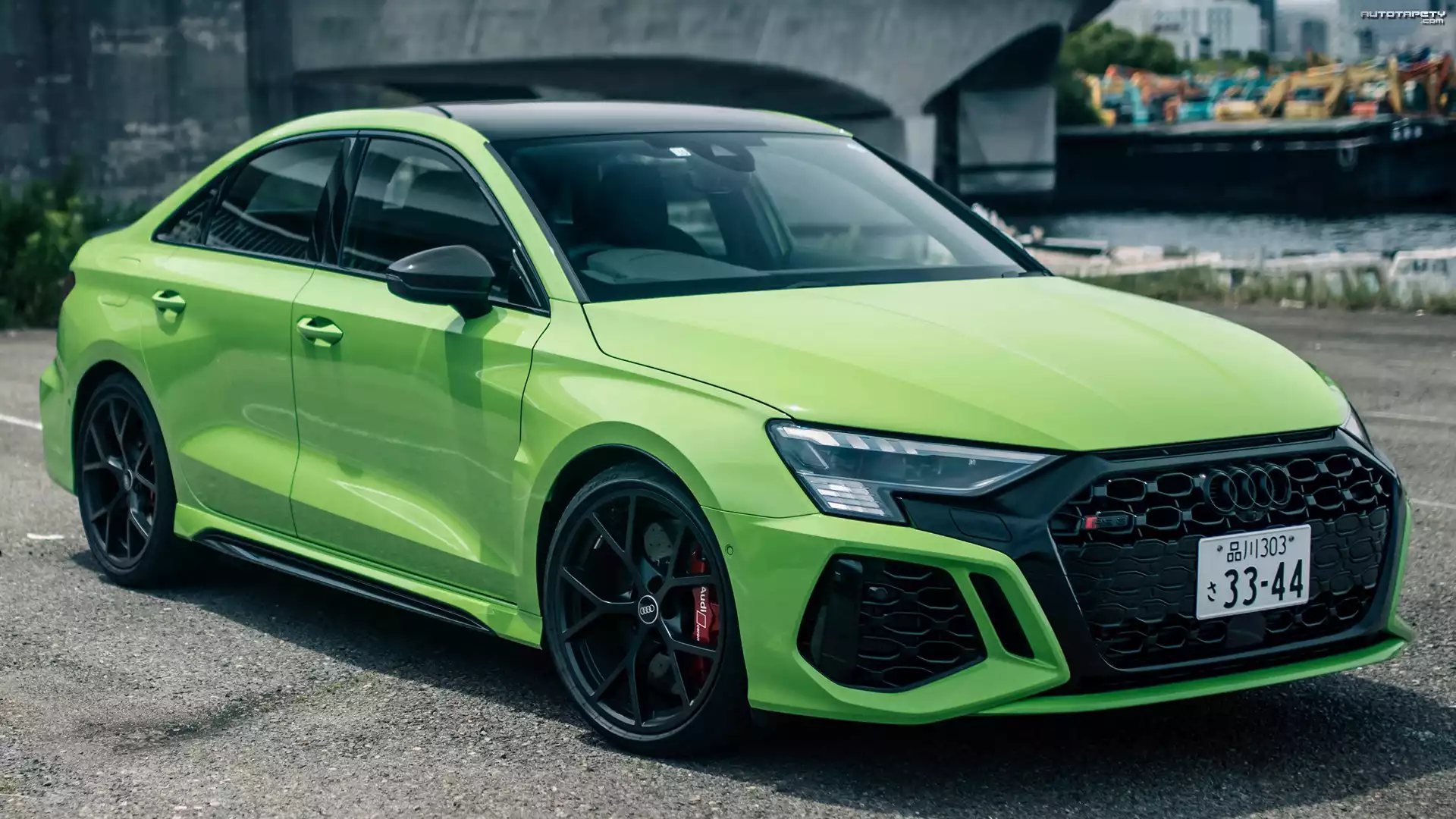 Zielone, Audi RS 3, Sedan