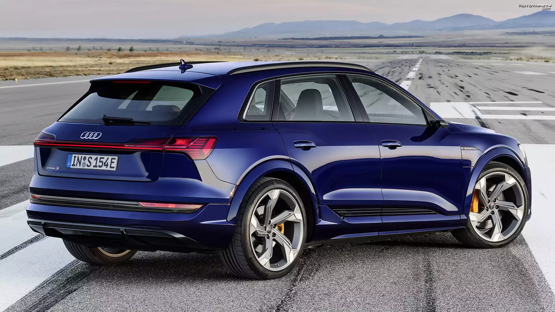Audi e-Tron S, Bok