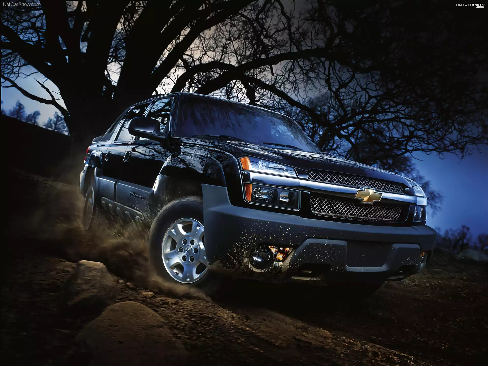 Chevrolet Avalanche, Reklama