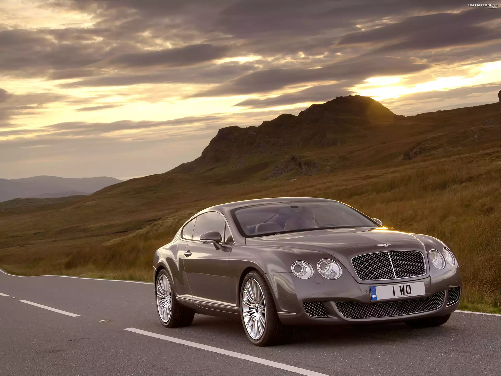 Auto Bentley Continental GT, Maska  Tapeta