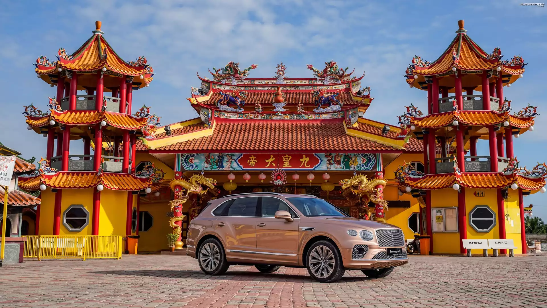 Bentley Bentayga V8, Budynek