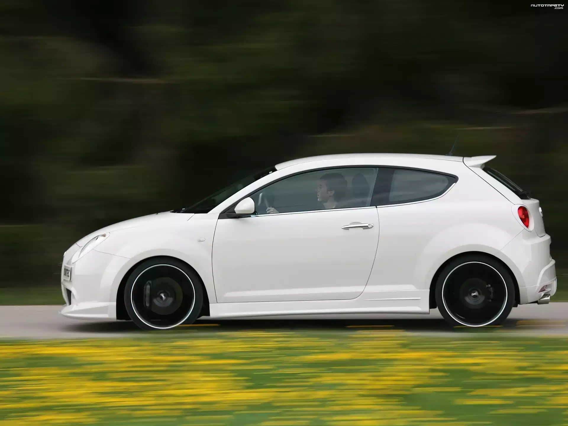 Biała, Alfa Romeo MiTo, Spojler