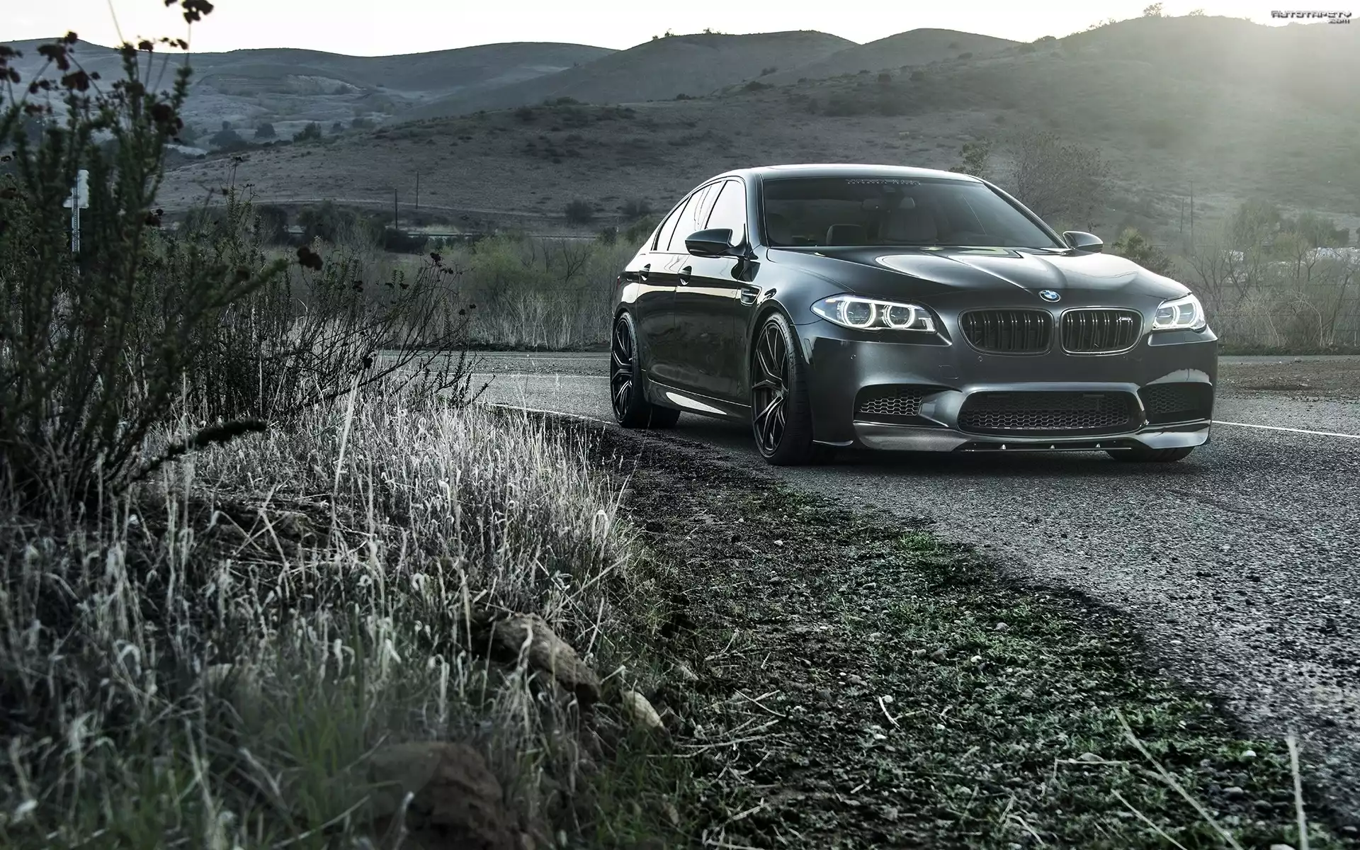 BMW M5, Droga, Wzgórza