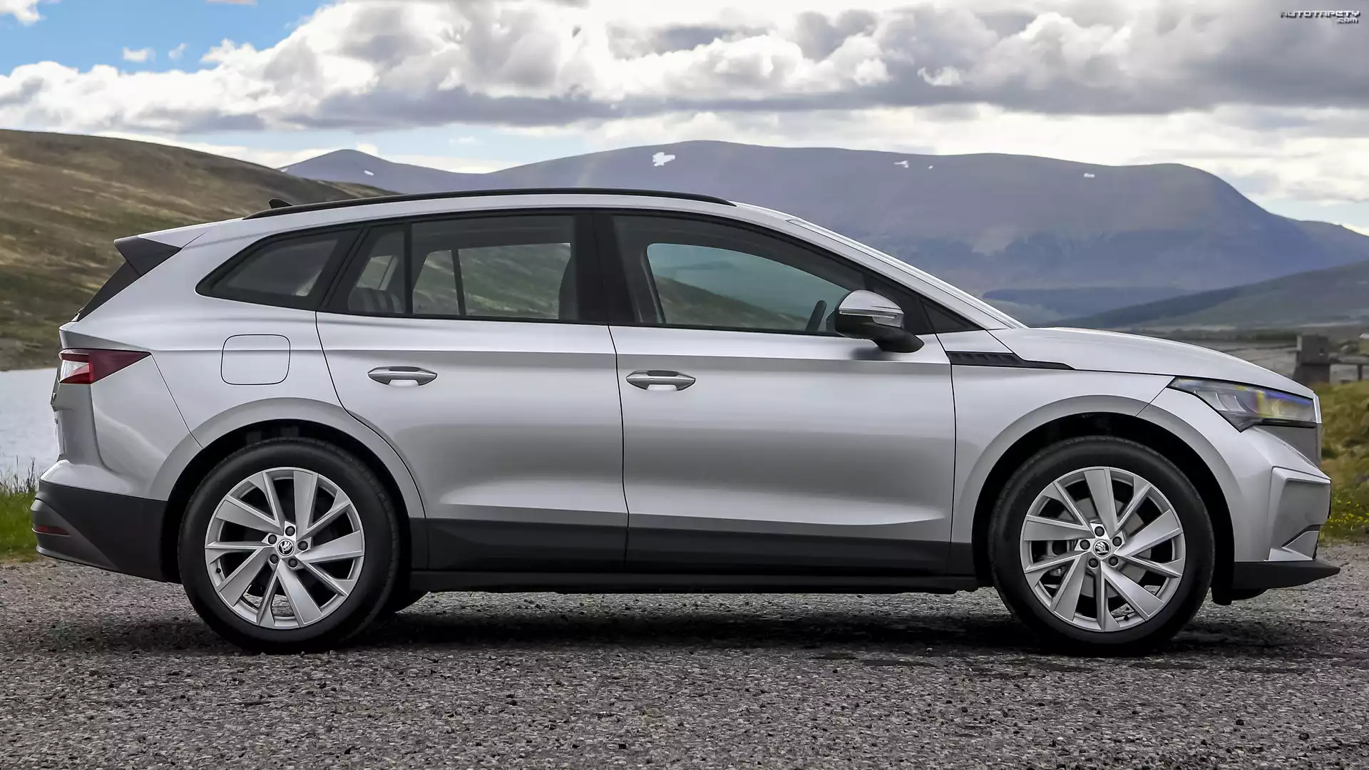 Skoda Enyaq iV, Bok
