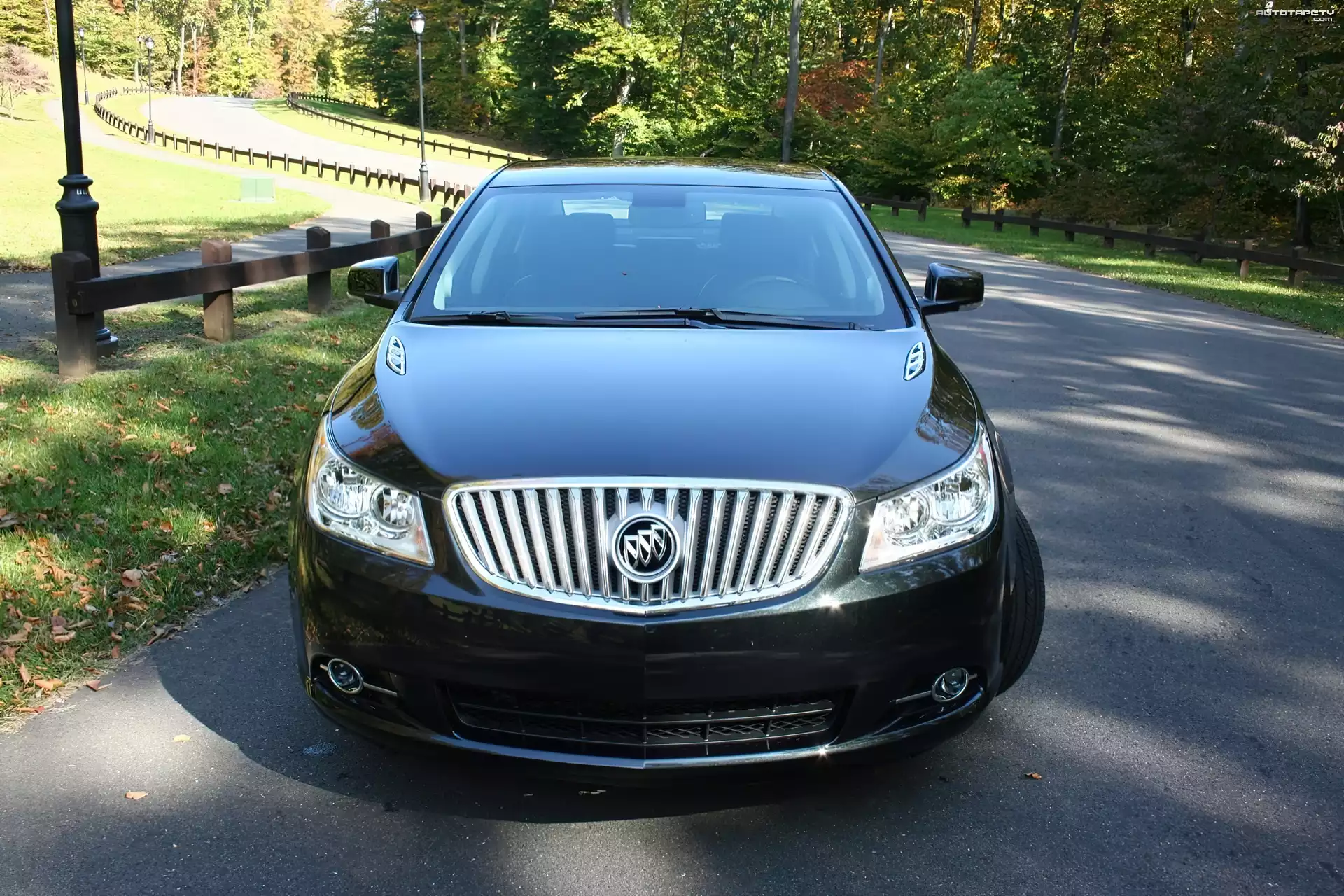 Przód, Buick LaCrosse