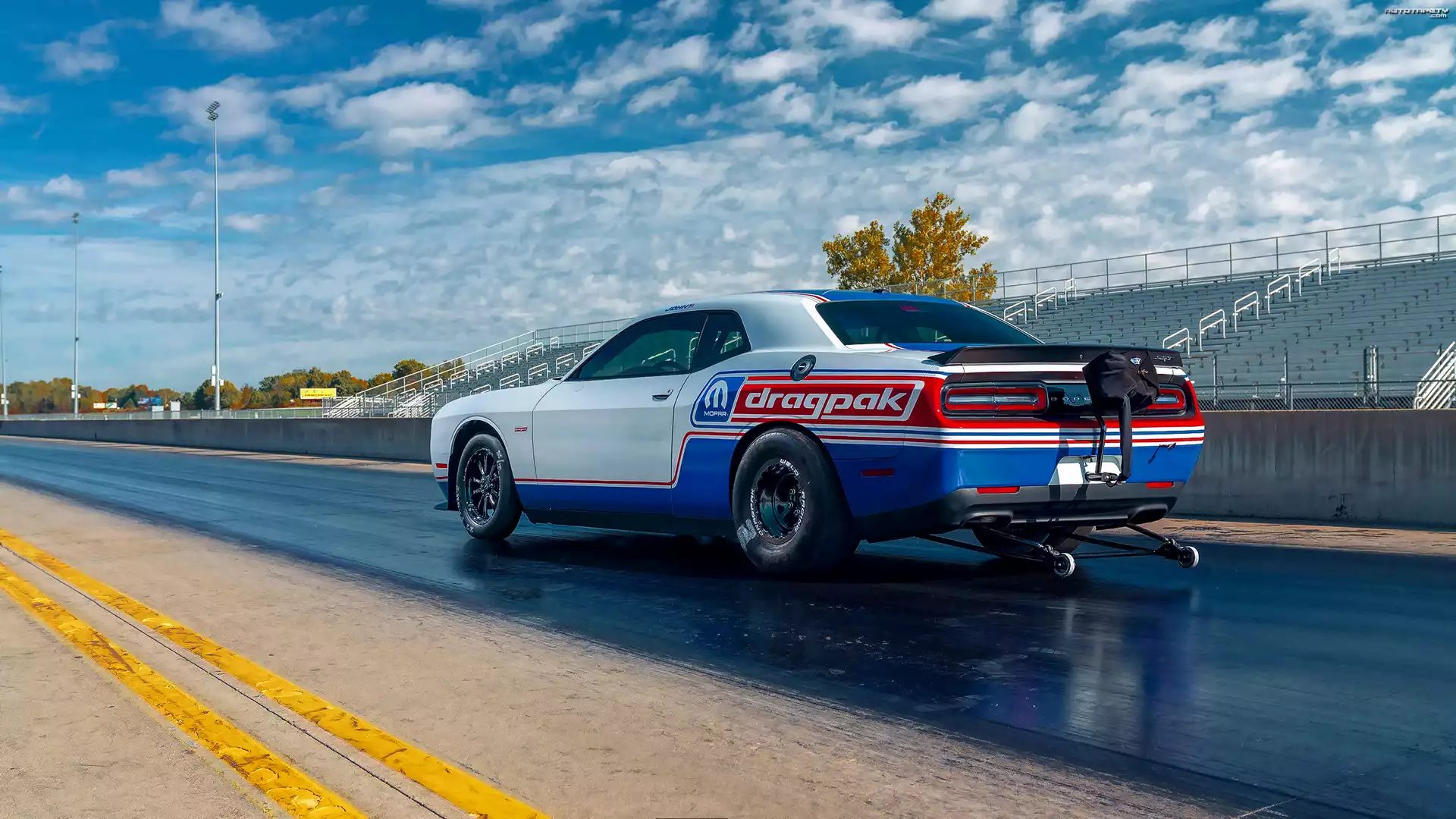Dodge Challenger Mopar Drag Pak, Biało-niebieski