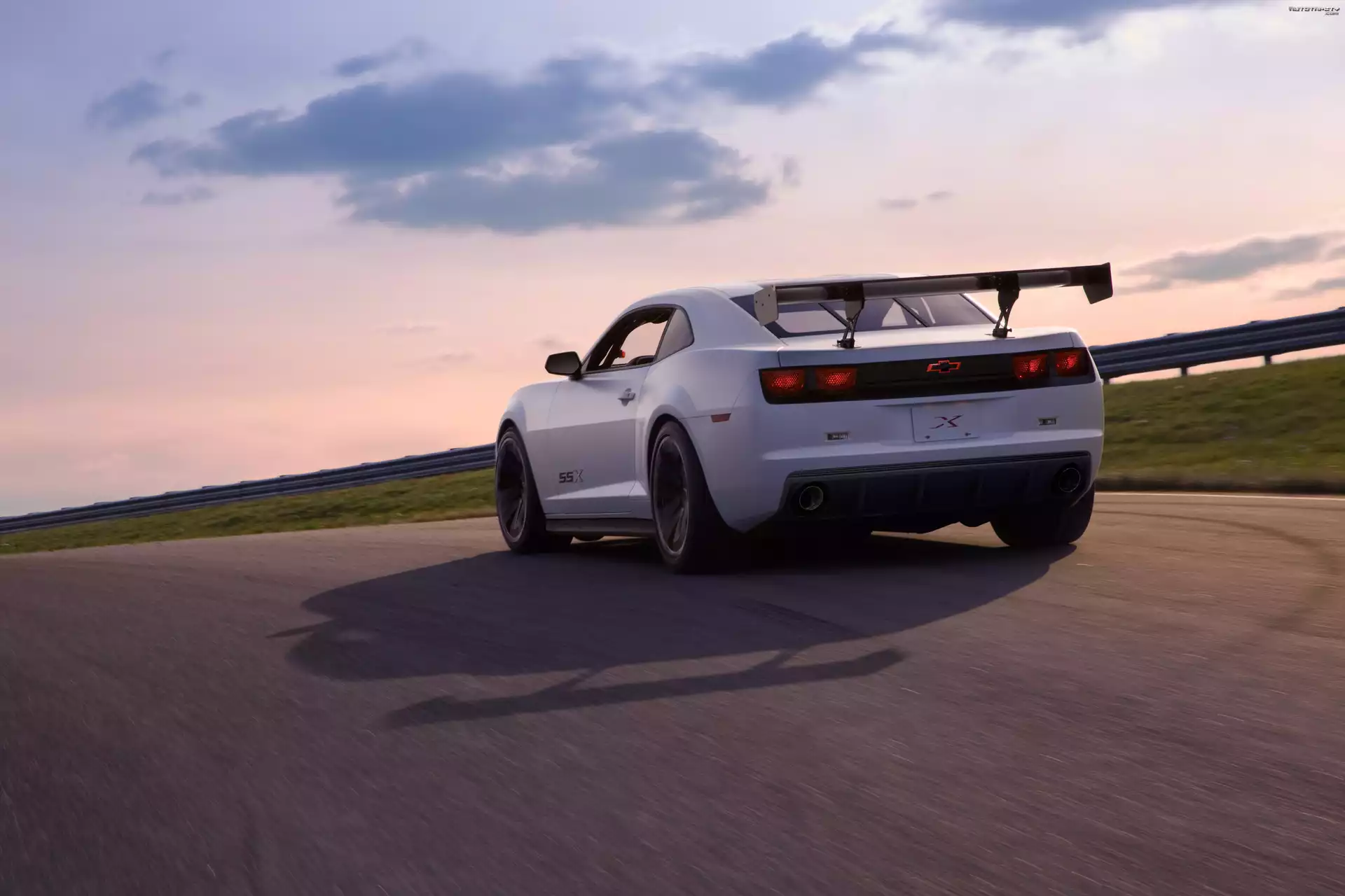 Chevrolet Camaro SSX, Spojler