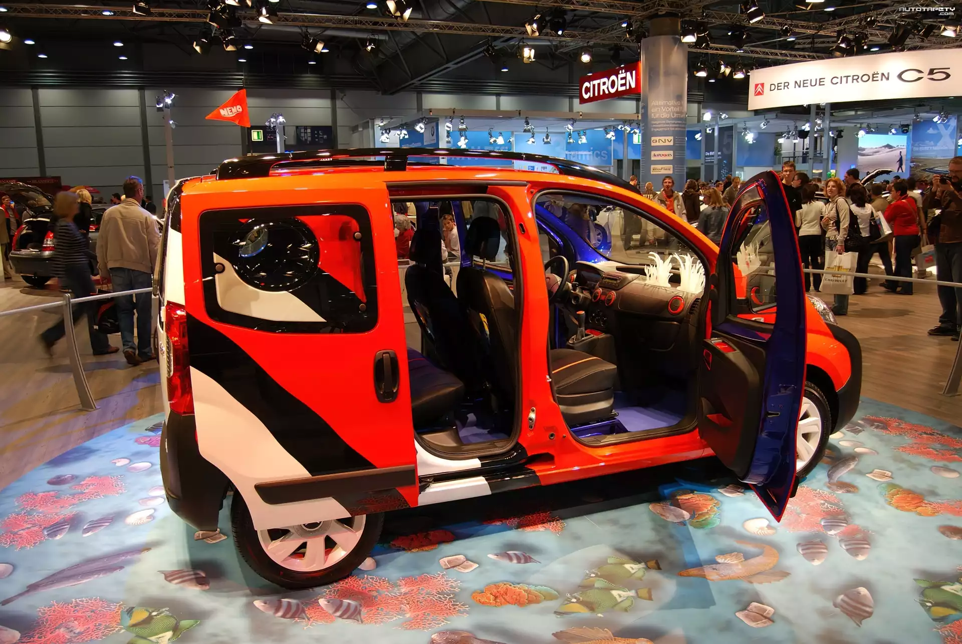 Citroen Nemo, Drzwi, Przesuwne