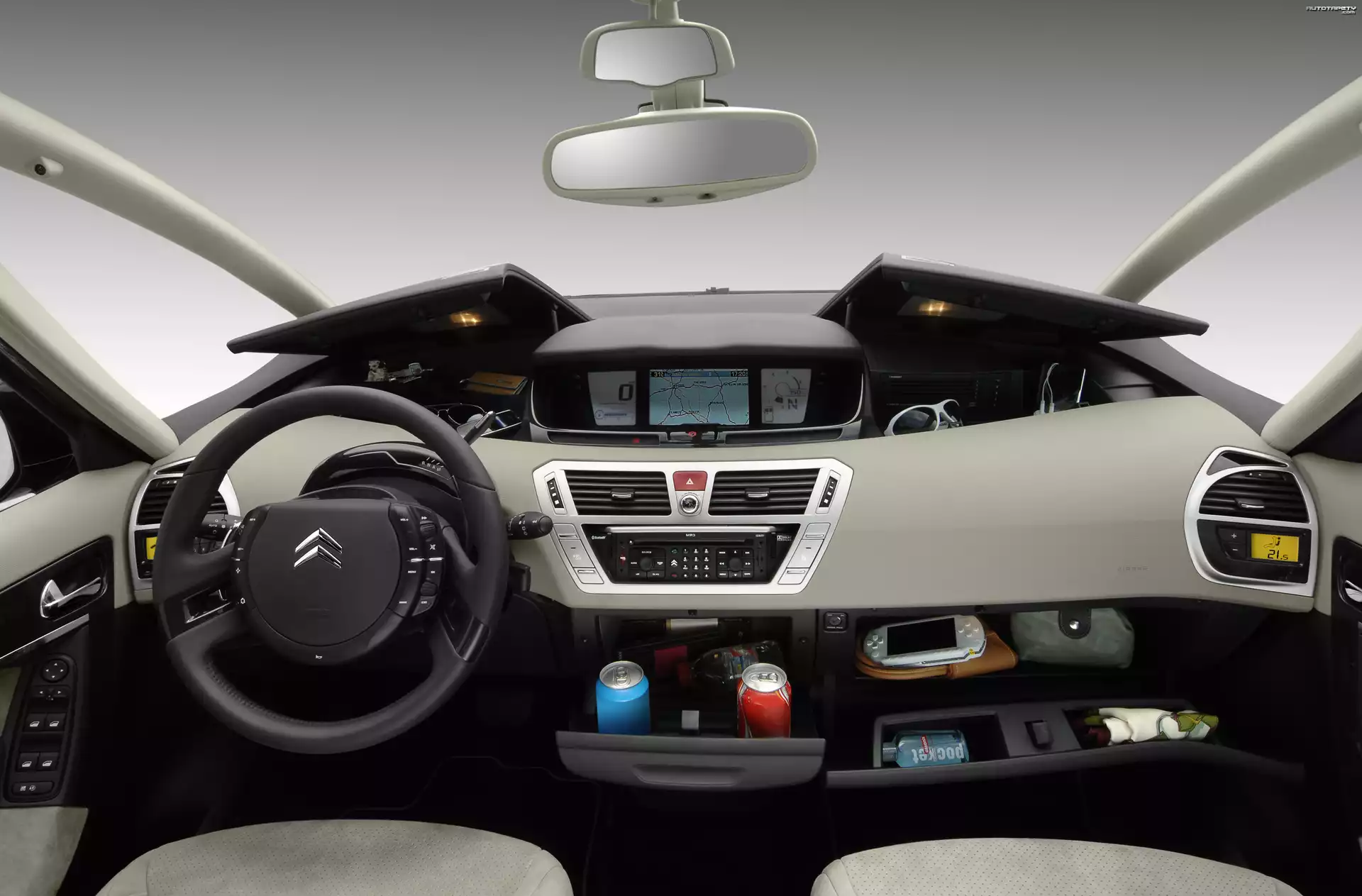 Citroen C4 Picasso, Schowki