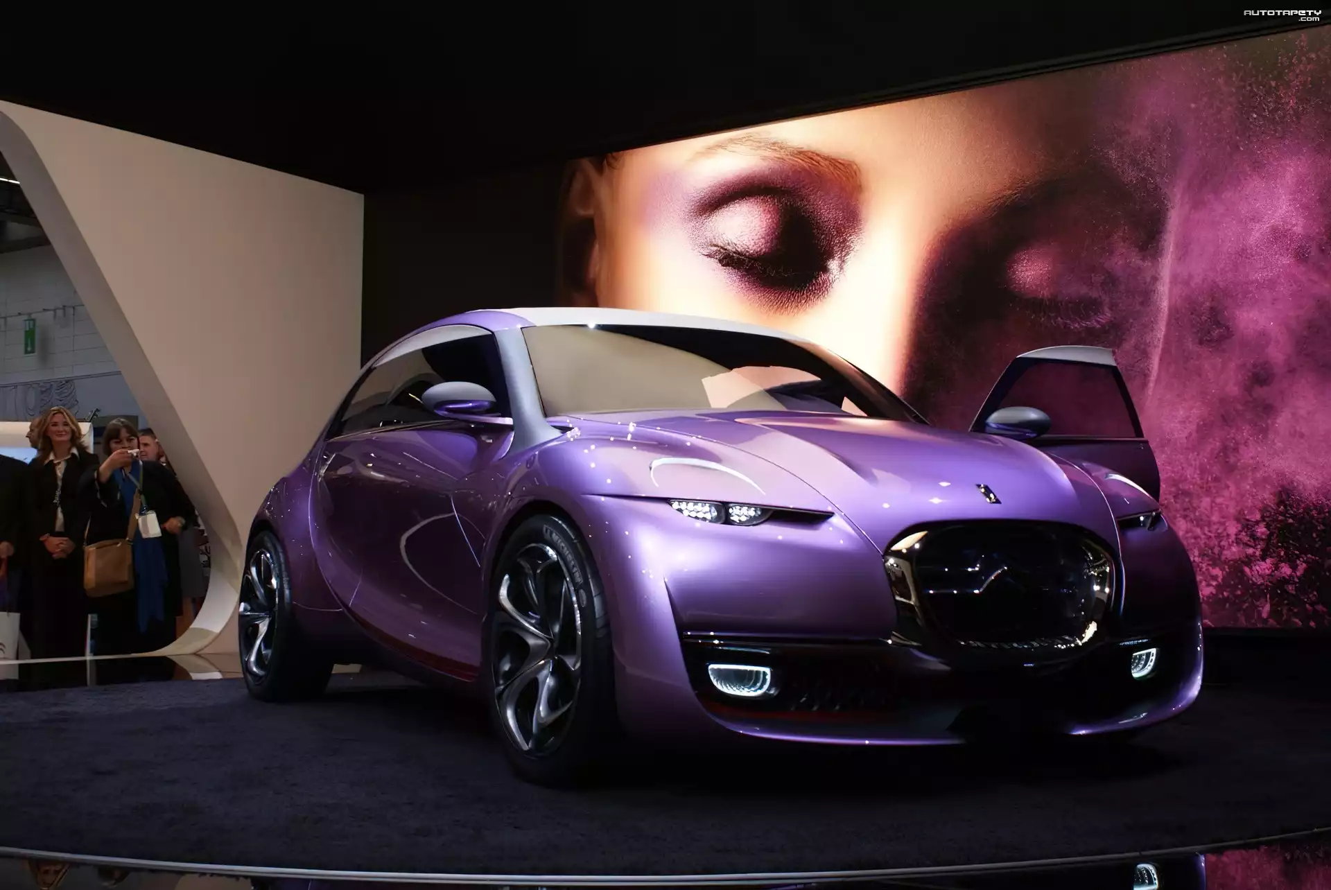 Prezentacja, Citroen Revolte