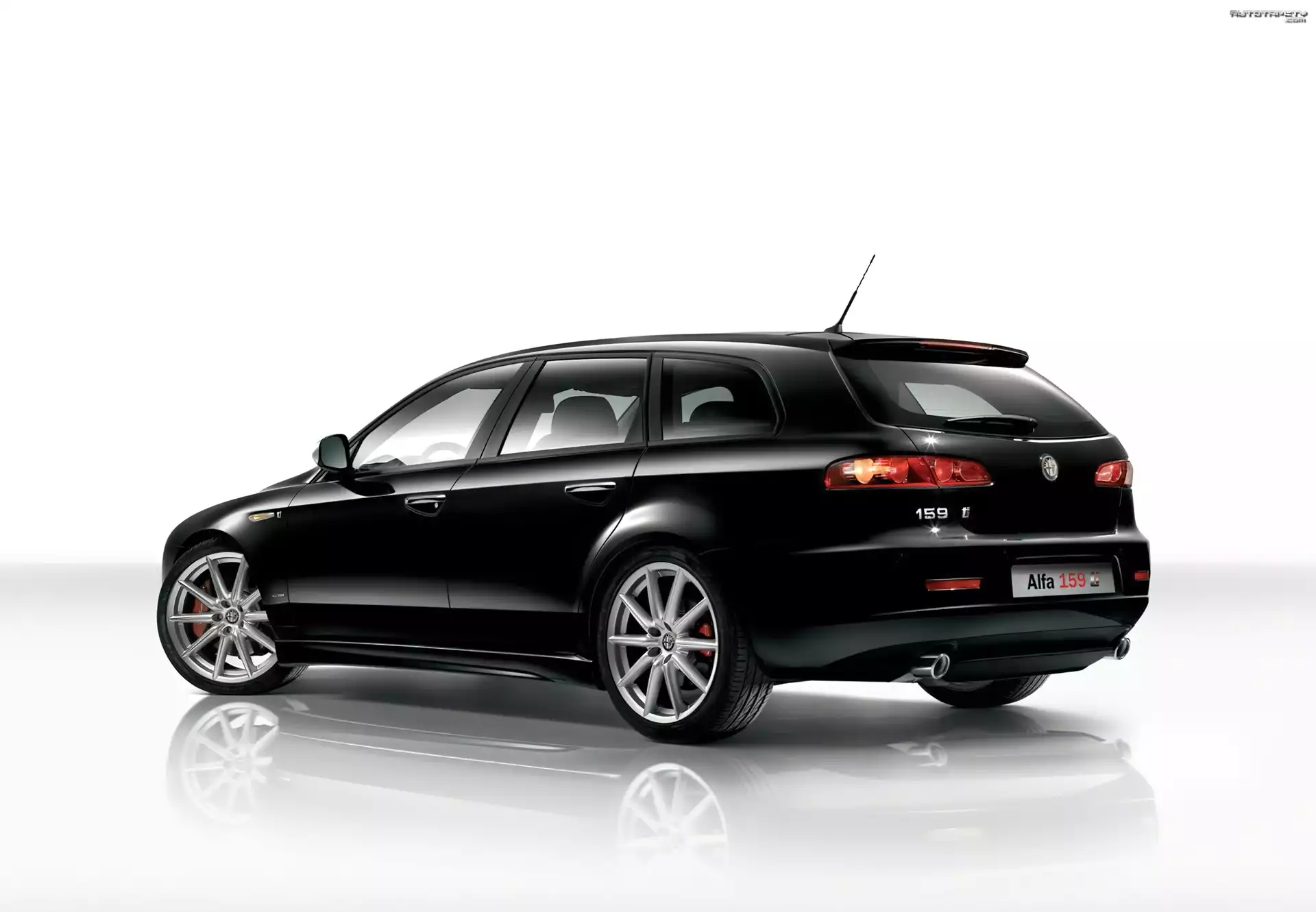 Czarna, Alfa Romeo, 159, Odbicie