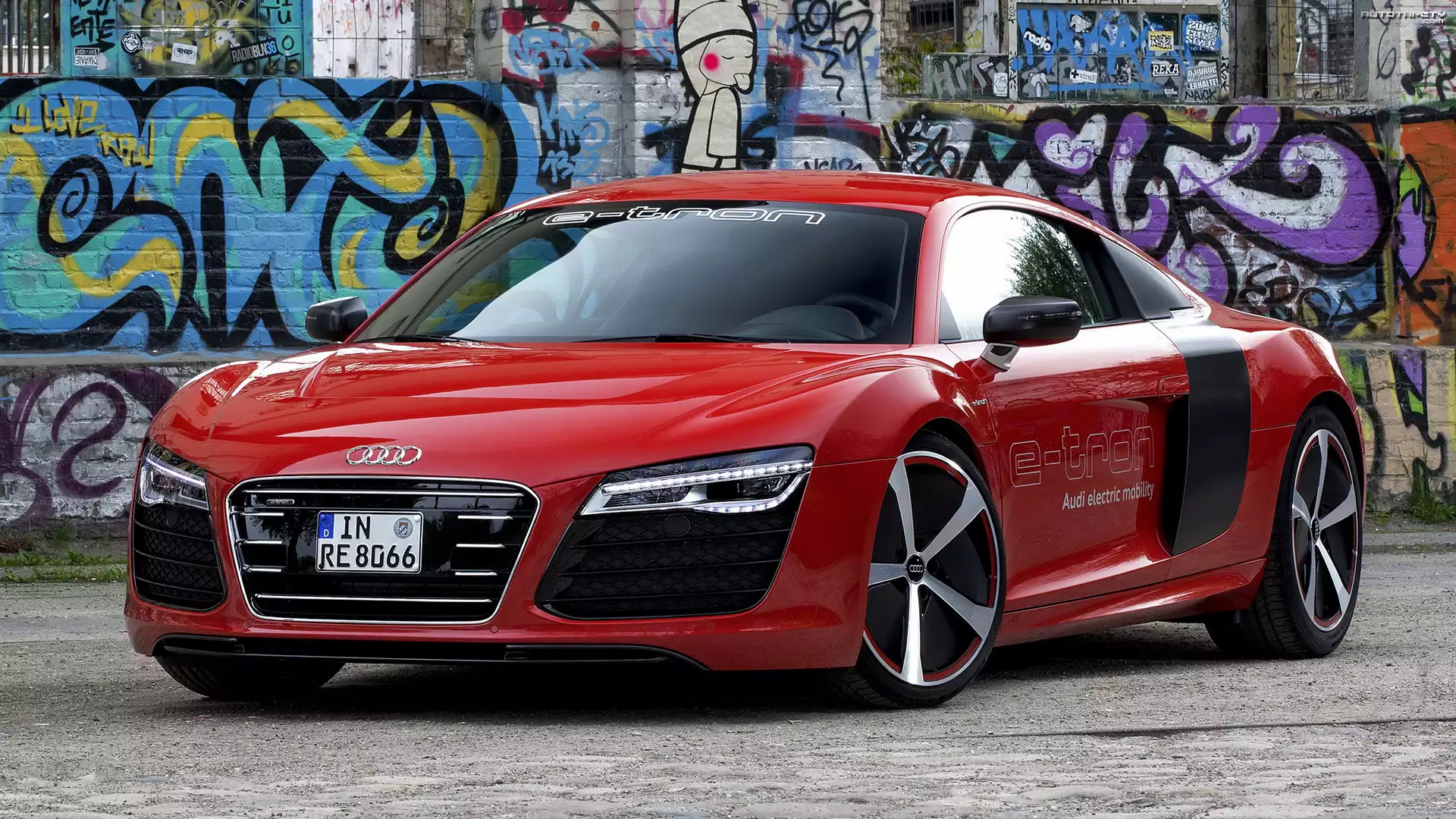Czerwone, Audi R8, Coupe, Ściana, Graffiti