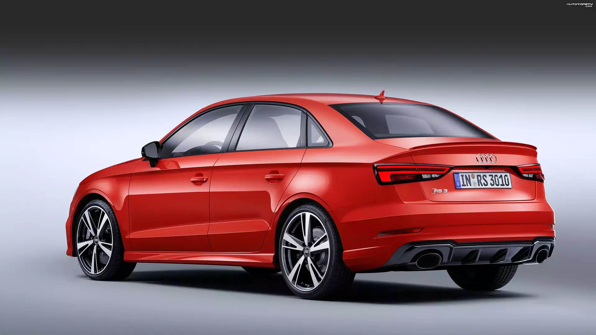Czerwone, Audi RS3, Sedan
