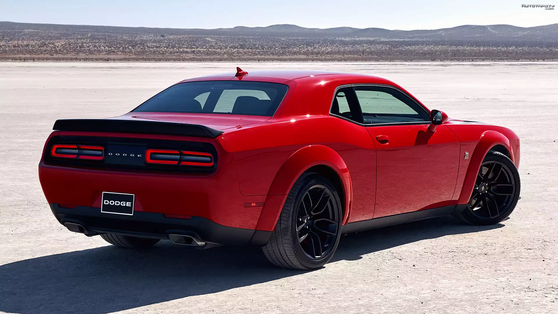 Czerwony, Dodge Challenger RT