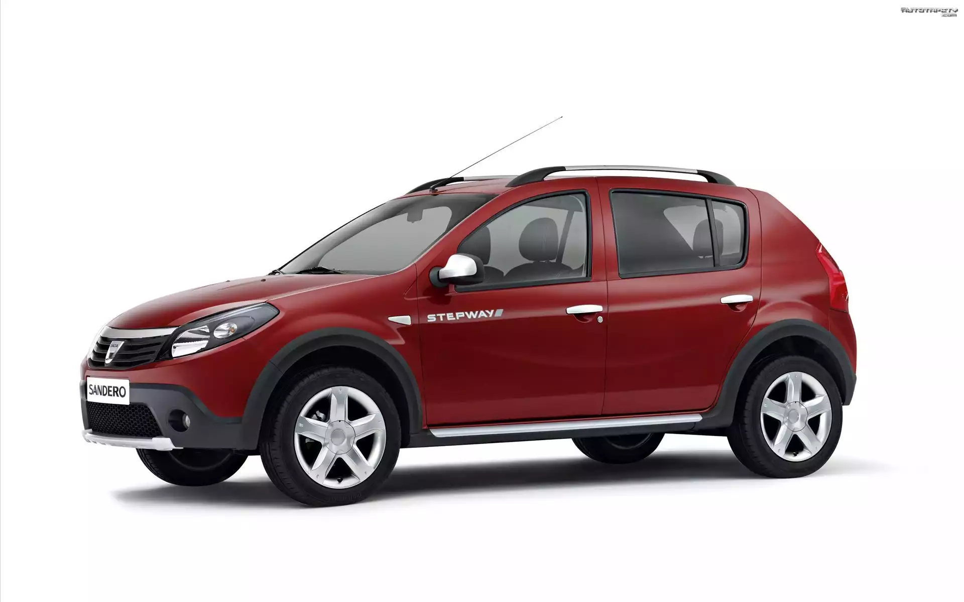 Dacia Sandero, Antena, Dachowa