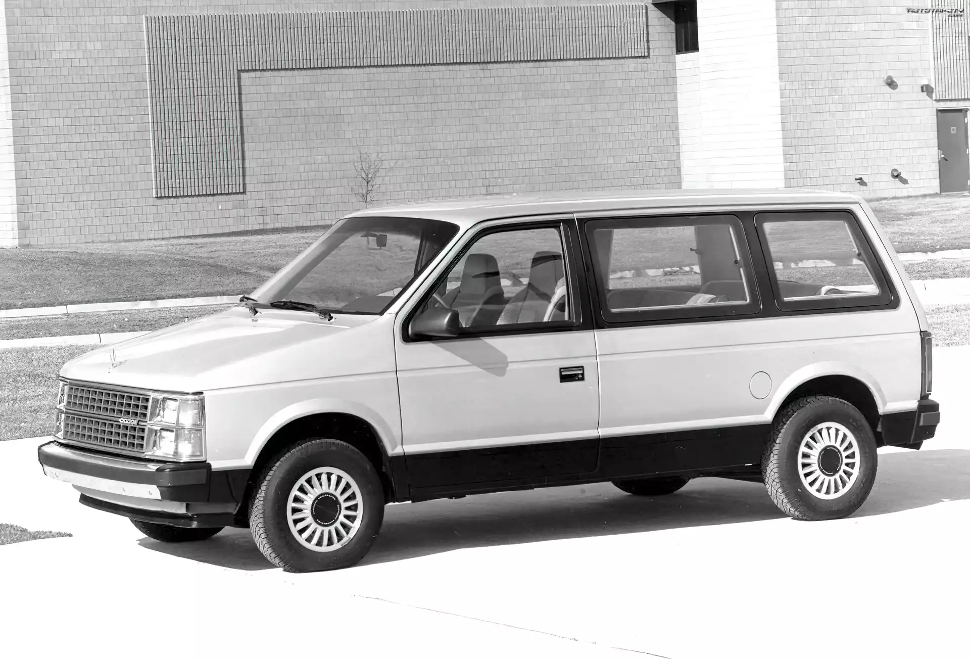 Stary, Dodge Caravan