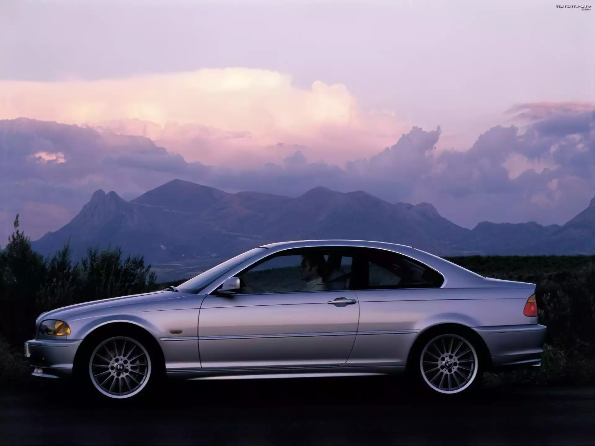 E46, Coupe