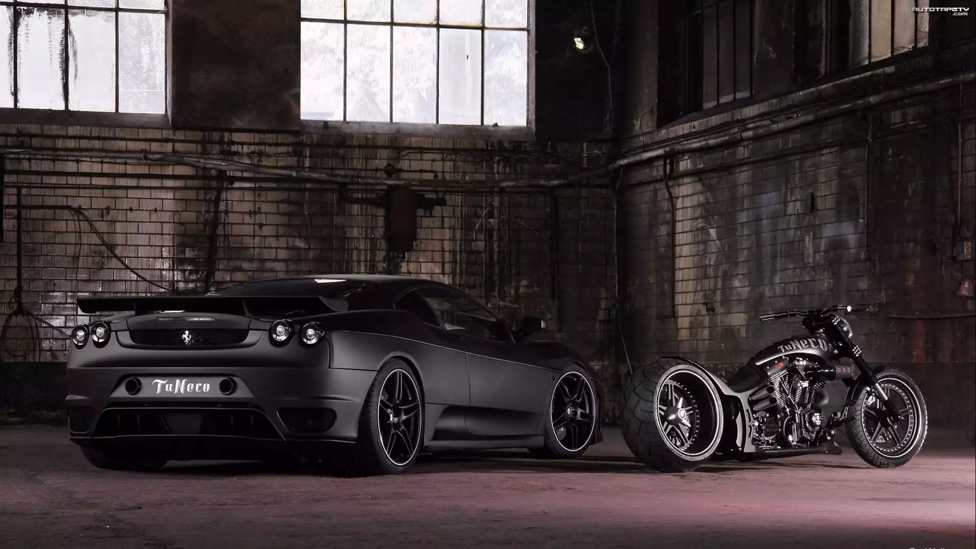 Ferrari Tunero Novitec F430, Motocykl