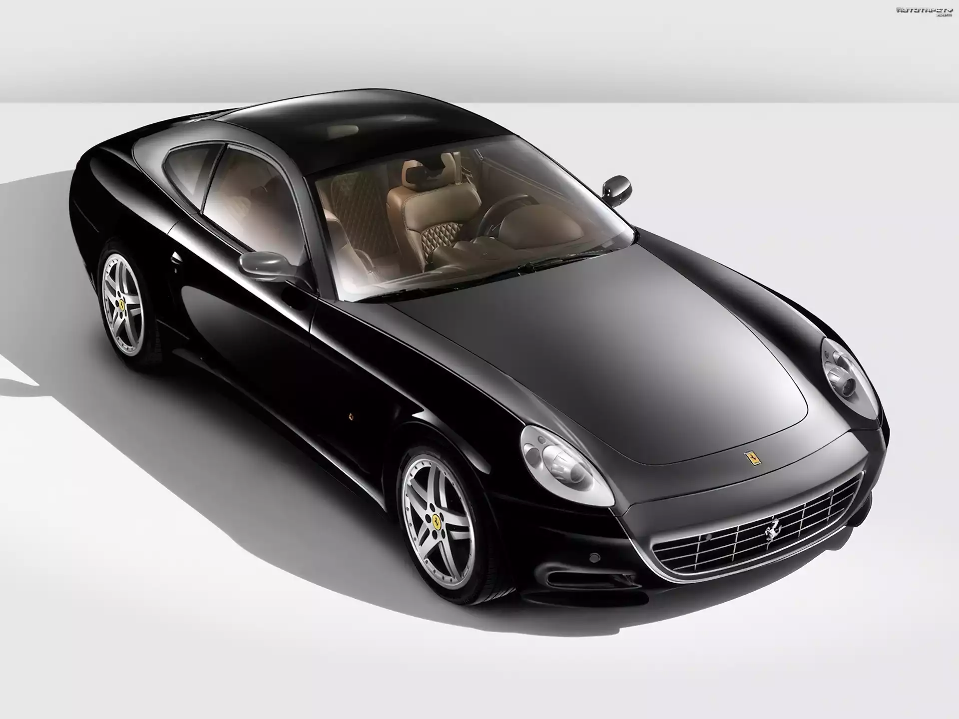 Ferrari 612 Scaglietti, Maska, Reflektory