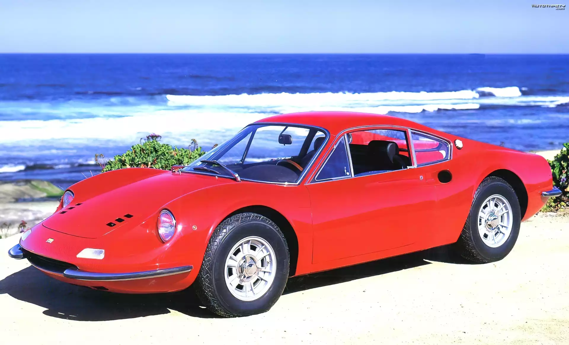 Ferrari Dino, Plaża, Wybrzeże