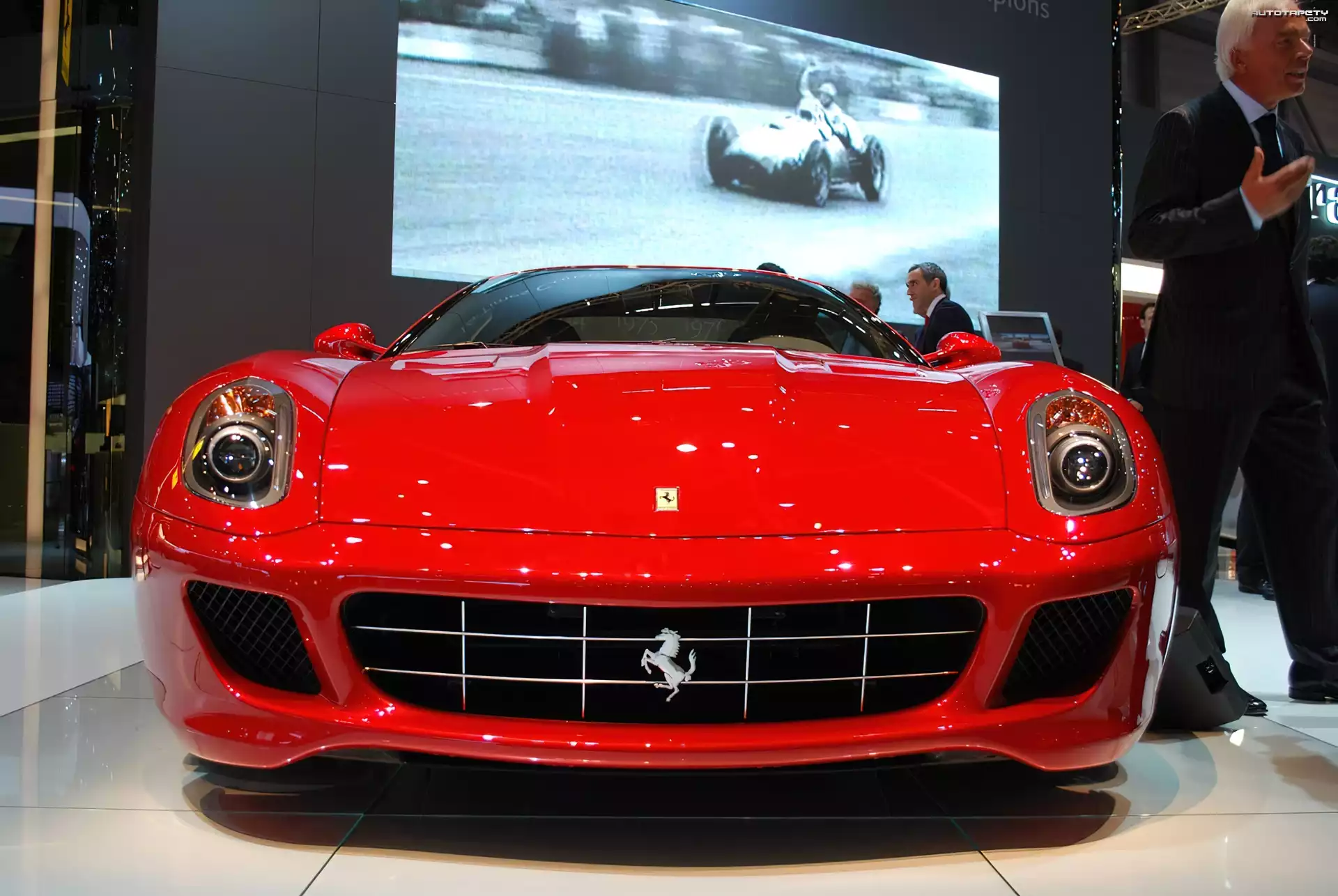 Ferrari 599, Wlot, Powietrza, Przód