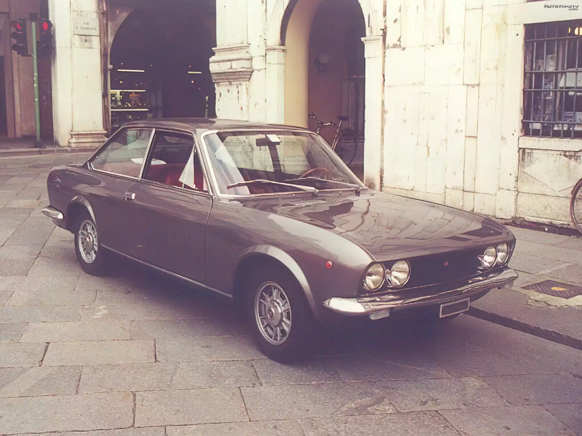 Fiat , zderzak , światła , opony