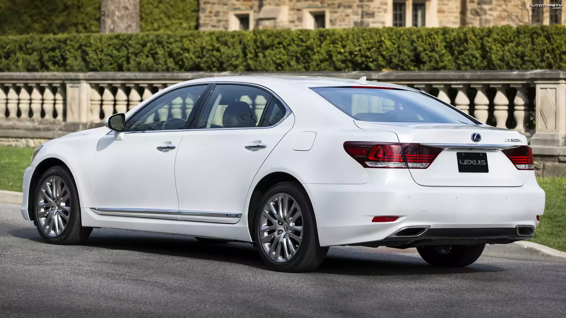 Biały, Lexus LS, Hybryda
