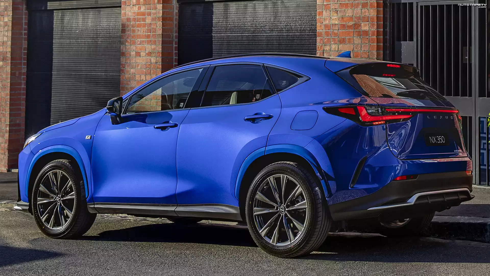 Niebieski, Lexus NX F Sport