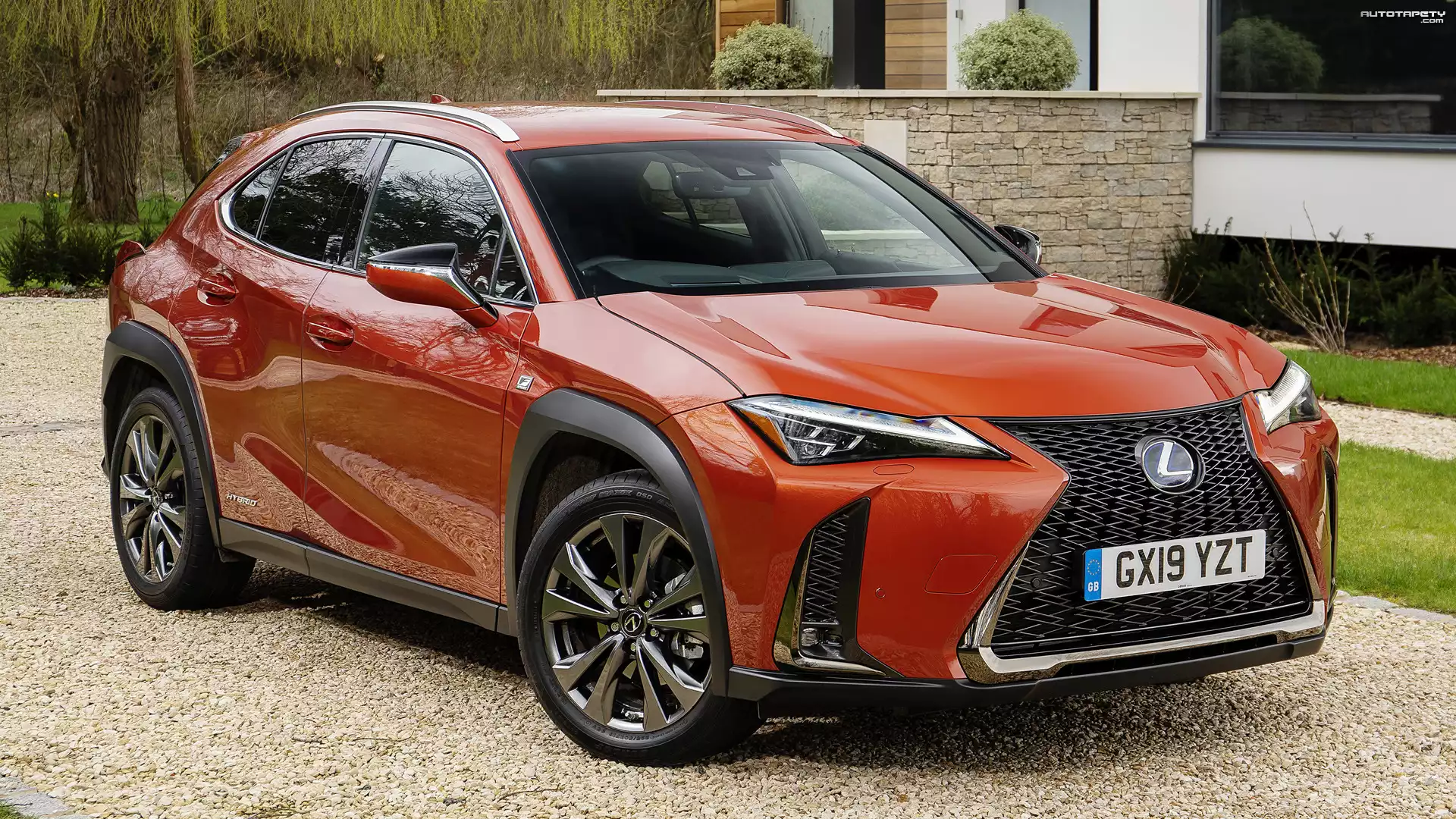 Lexus UX, Hybryda, Przód, Bok