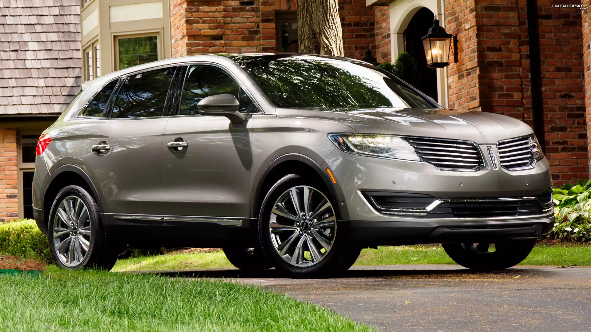 Lincoln MKX, 2016