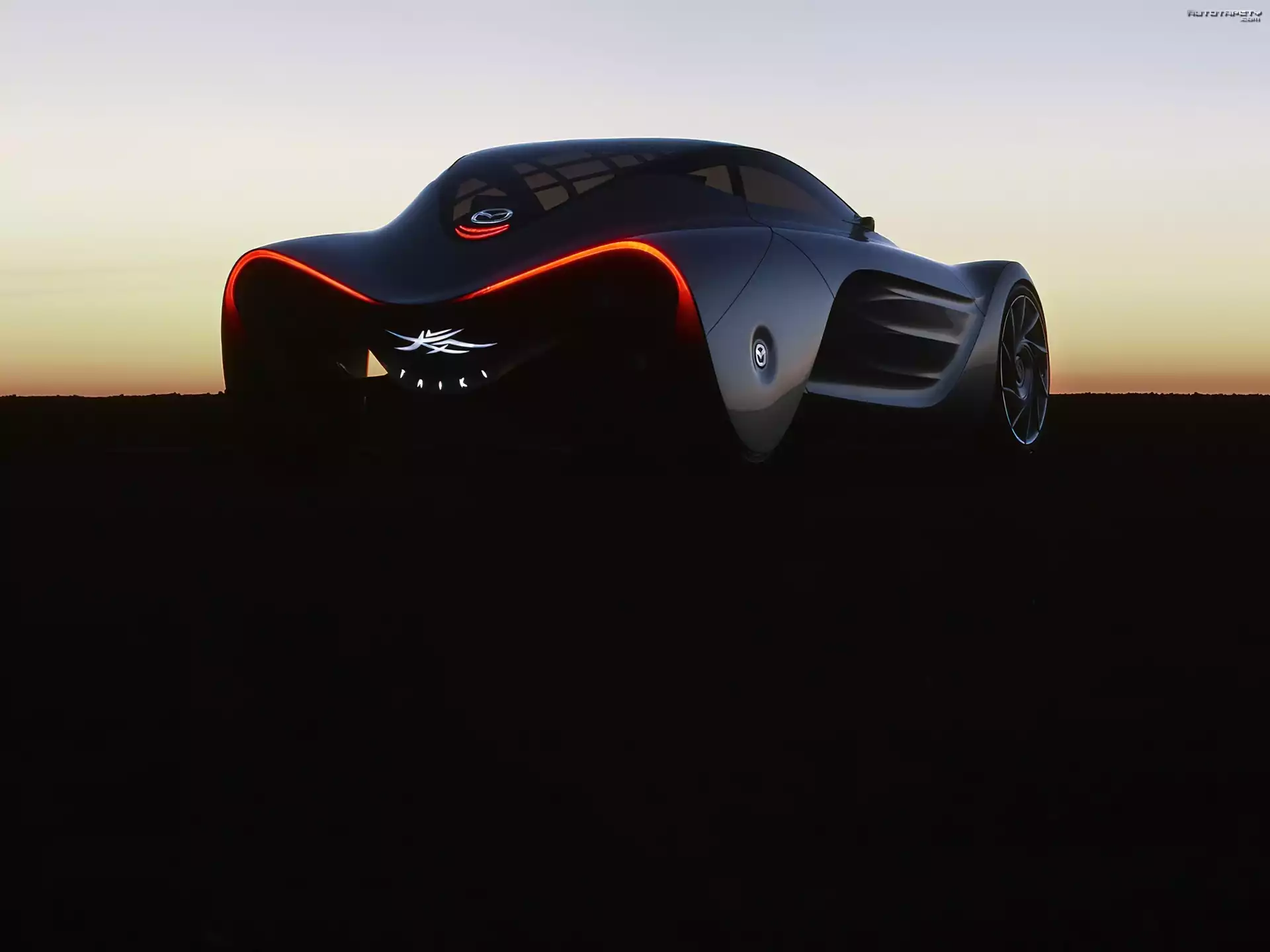Mazda Taiki, Tylne, Światła, Nadkola