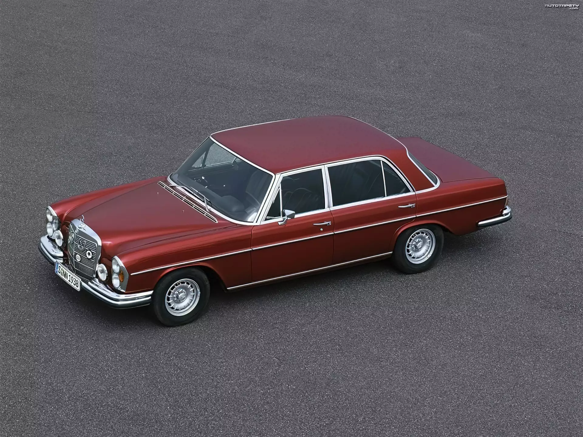 Bordowy, Mercedes SEL