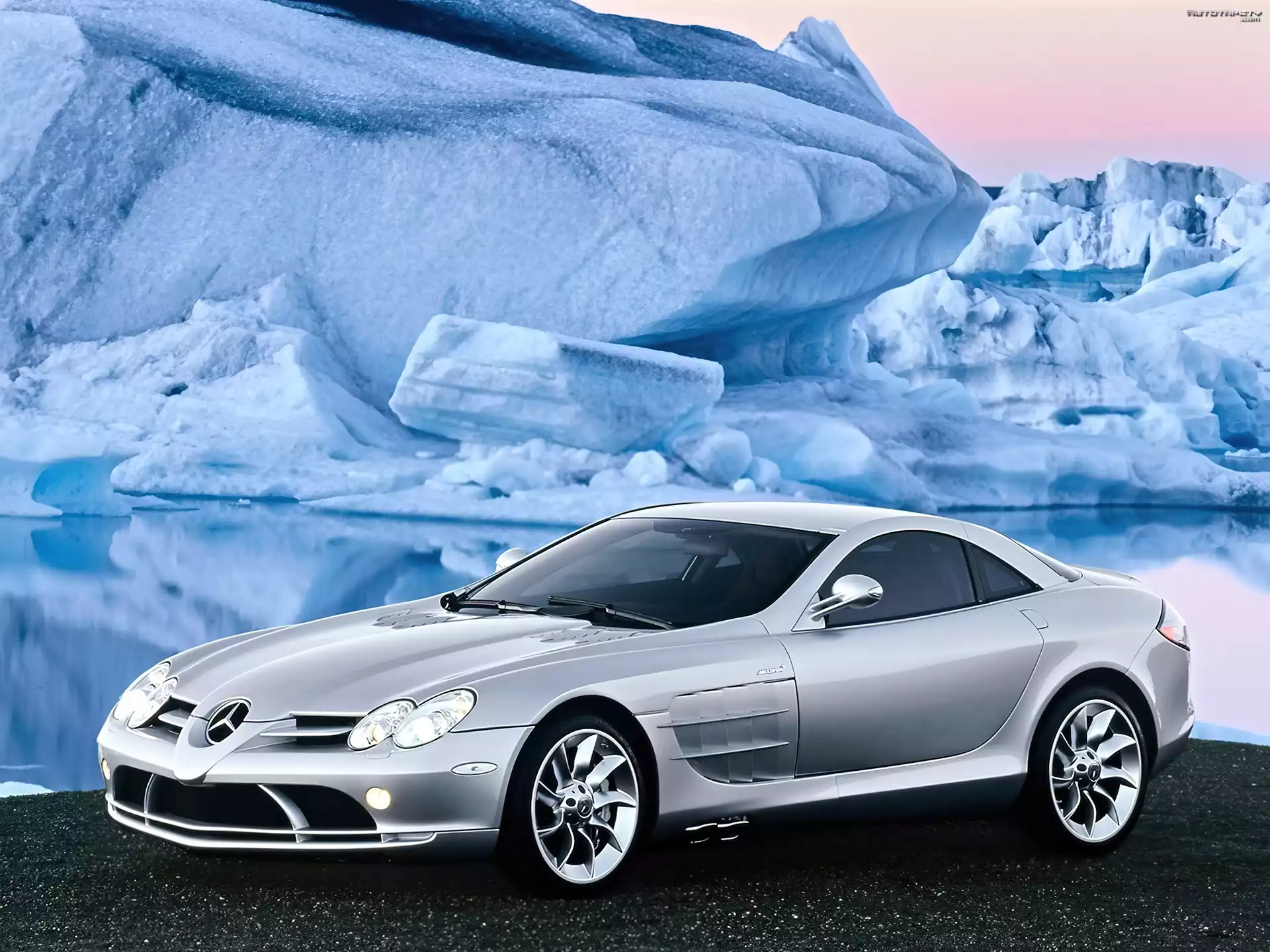 Mercedes Benz SLR McLaren