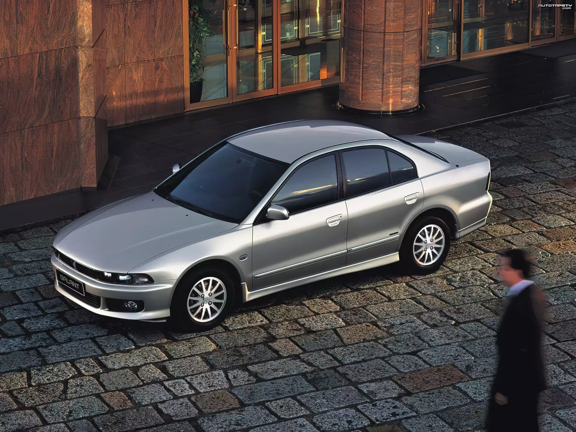 Mitsubishi Galant