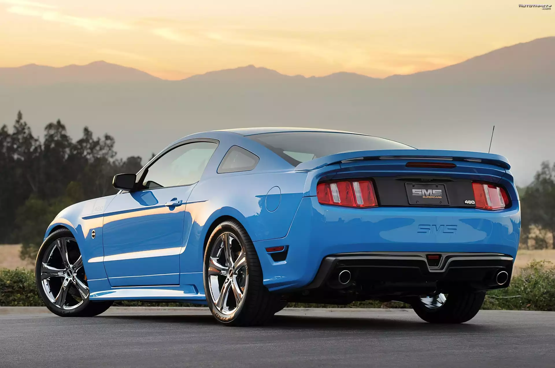 Ford Mustang, SMS